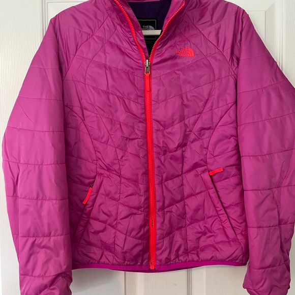 The North Face Pink and Purple Ski Puffer Jacket - Picture 14 of 16